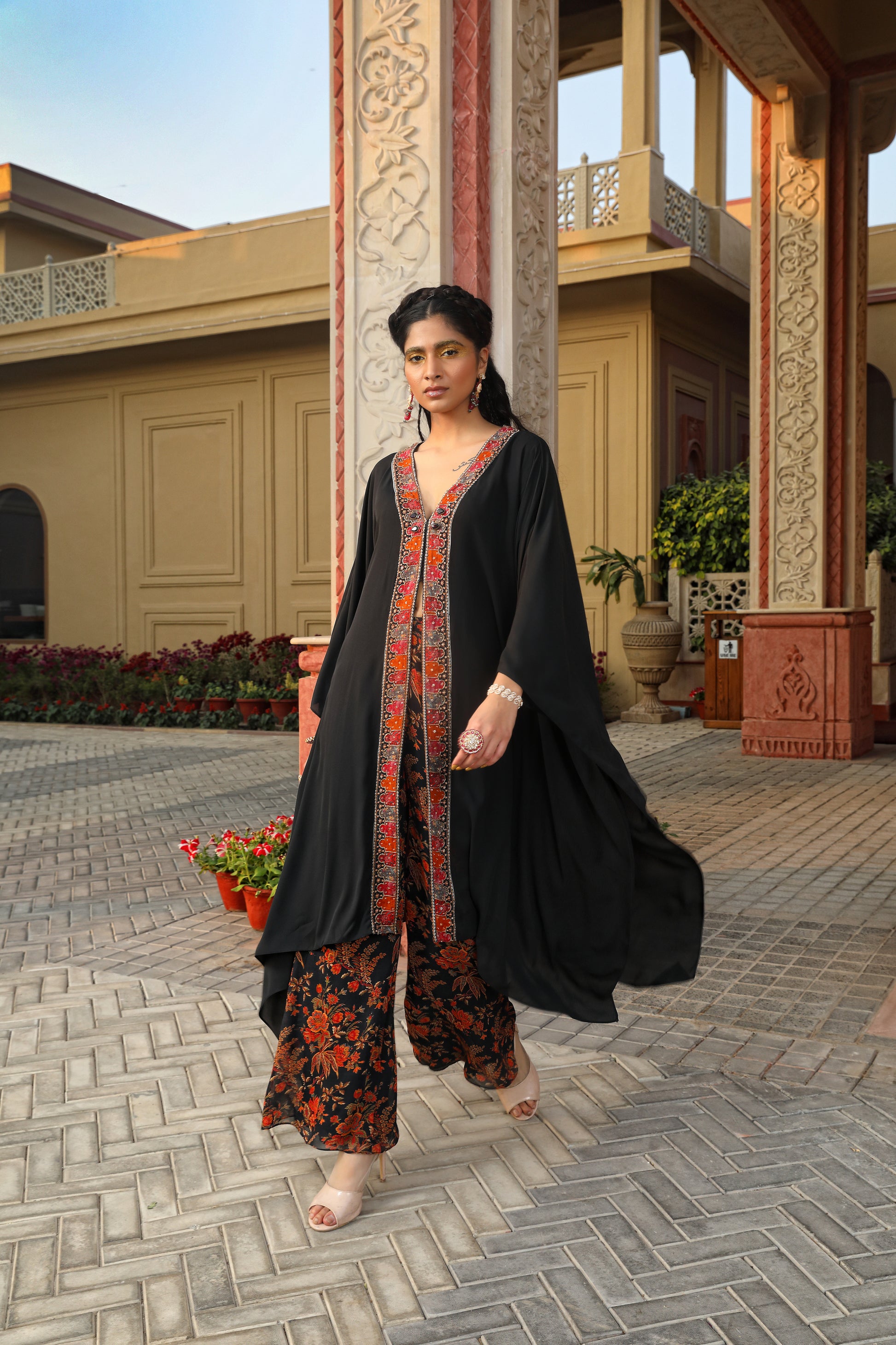 GULDAVARI KAFTAN